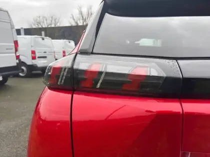 Photo 16 Peugeot 2008  BlueHDi 110 S&S BVM6