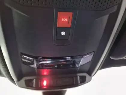 Photo 49 Peugeot 2008  BlueHDi 110 S&S BVM6