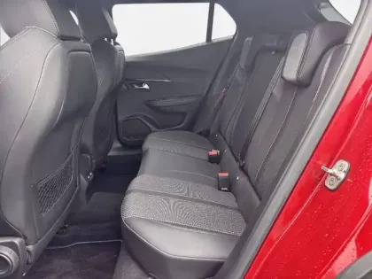 Photo 11 Peugeot 2008  BlueHDi 110 S&S BVM6