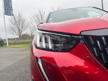 Photo 15 Peugeot 2008  BlueHDi 110 S&S BVM6