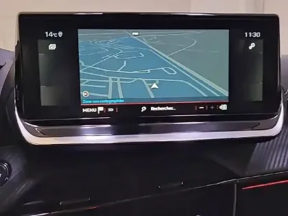 Photo 42 Peugeot 2008  BlueHDi 110 S&S BVM6