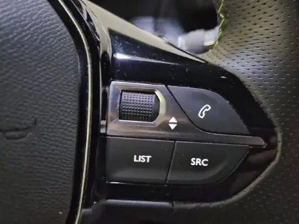 Photo 52 Peugeot 2008  BlueHDi 110 S&S BVM6