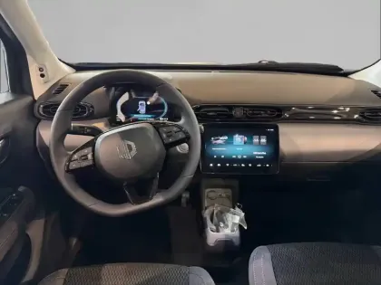 Photo 7 Leapmotor T03 