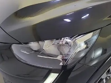 Photo 30 Peugeot 208  Electrique 50 kWh 136ch