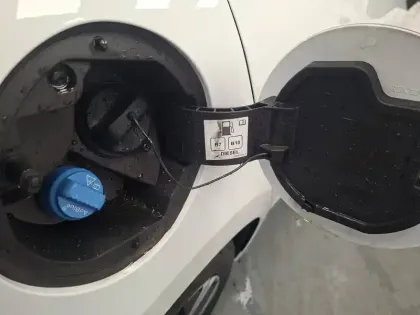 Photo 13 Renault Clio  SOCIETE BLUE DCI 100