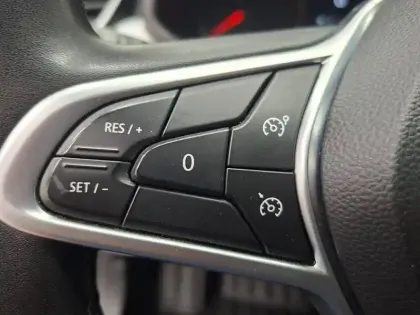 Photo 31 Renault Clio  SOCIETE BLUE DCI 100