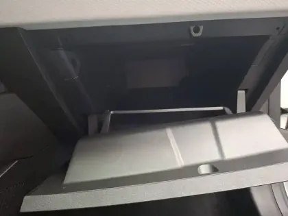 Photo 24 Renault Clio  SOCIETE BLUE DCI 100