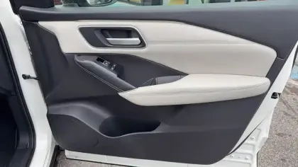 Photo 33 Nissan Qashqai  Mild Hybrid 158 ch Xtronic