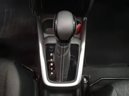 Photo 18 Suzuki Swift  1.2 Dualjet Hybrid Auto