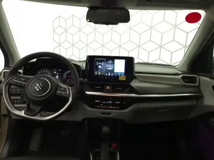 Photo 12 Suzuki Swift  1.2 Dualjet Hybrid Auto