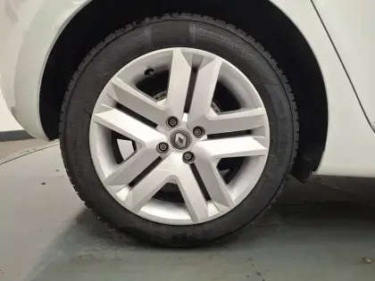 Photo 16 Renault Clio  Blue dCi 100 - 21N