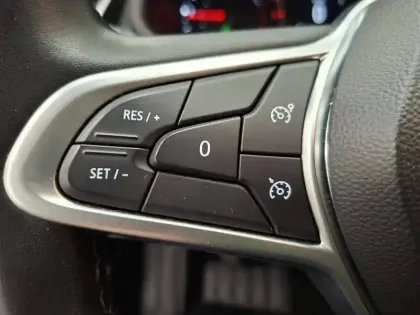 Photo 33 Renault Clio  Blue dCi 100 - 21N