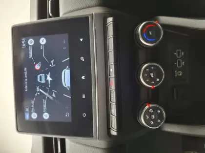 Photo 78 Renault Clio Gén. V (BJA) Ph1 Business 5