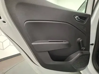 Photo 62 Renault Clio Gén. V (BJA) Ph1 Business 5