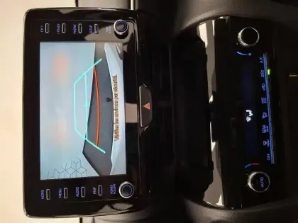 Photo 106 Toyota Yaris  Cross Hybride 116h 2WD