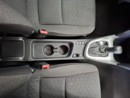 Photo 97 Toyota Yaris  Cross Hybride 116h 2WD