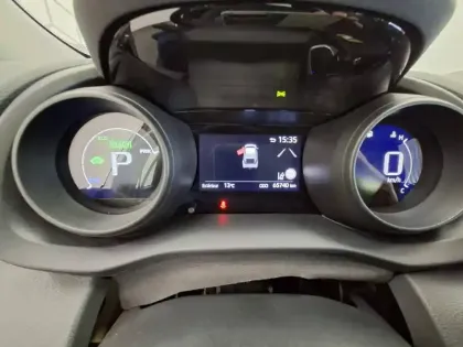 Photo 104 Toyota Yaris  Cross Hybride 116h 2WD