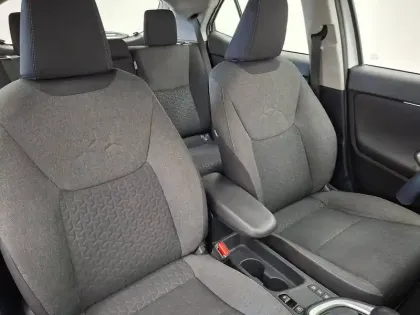 Photo 57 Toyota Yaris  Cross Hybride 116h 2WD