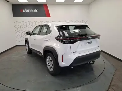 Photo 76 Toyota Yaris  Cross Hybride 116h 2WD