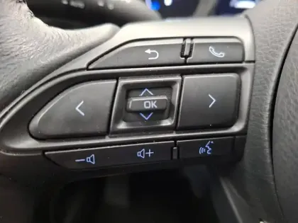 Photo 107 Toyota Yaris  Cross Hybride 116h 2WD