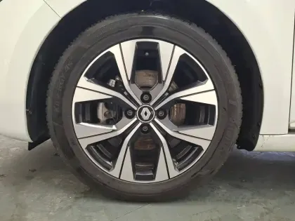 Photo 16 Renault Clio  SOCIETE BLUE DCI 100