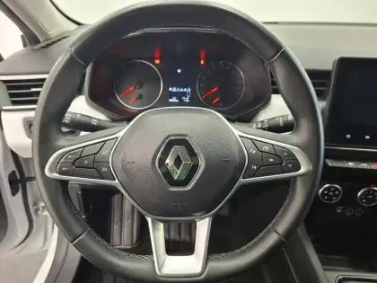 Photo 31 Renault Clio  SOCIETE BLUE DCI 100