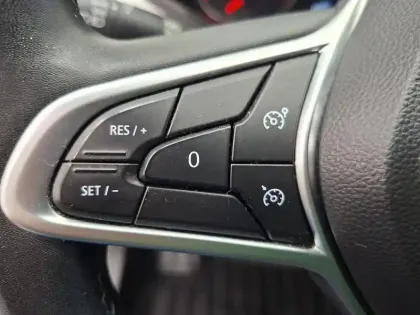 Photo 32 Renault Clio  SOCIETE BLUE DCI 100