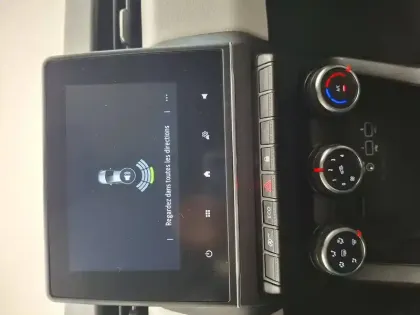 Photo 35 Renault Clio  SOCIETE BLUE DCI 100