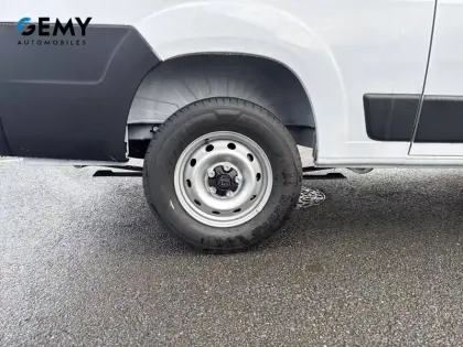 Photo 10 Peugeot Boxer  FGN TOLE 3.5 T D L2H2 140 CH MANUELLE