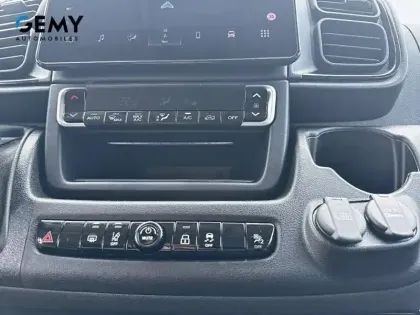 Photo 39 Peugeot Boxer  FGN TOLE 3.5 T D L2H2 140 CH MANUELLE