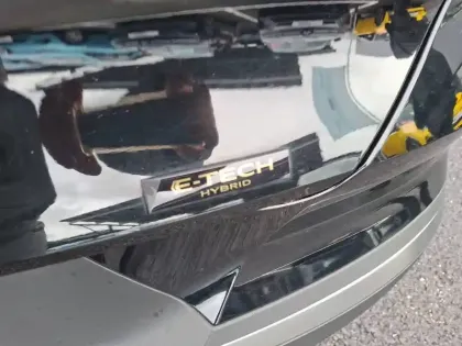 Photo 59 Renault Symbioz  E-Tech full hybrid 145