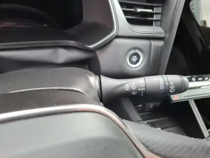 Photo 72 Renault Symbioz  E-Tech full hybrid 145