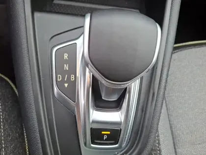 Photo 33 Renault Symbioz  E-Tech full hybrid 145