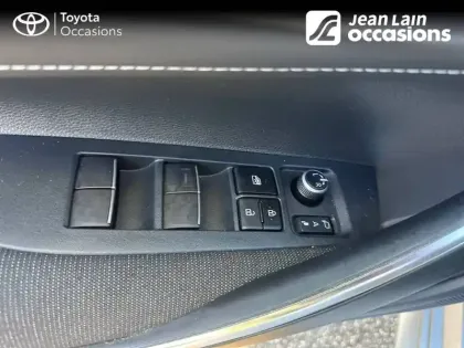 Photo 18 Toyota Corolla  Touring Sports Hybride 140ch