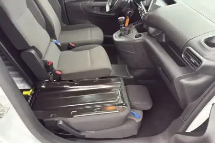 Photo 14 Peugeot Partner  FOURGON M 650 KG BLUEHDI 100 S&S BVM6