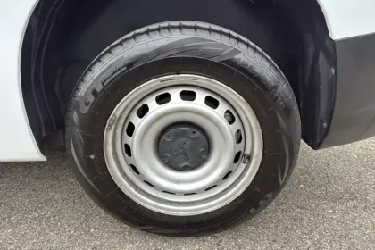 Photo 9 Peugeot Partner  FOURGON M 650 KG BLUEHDI 100 S&S BVM6