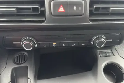 Photo 22 Peugeot Partner  FOURGON M 650 KG BLUEHDI 100 S&S BVM6