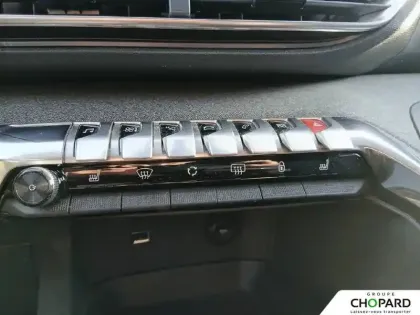 Photo 18 Peugeot 3008  Puretech 130ch S&S EAT8