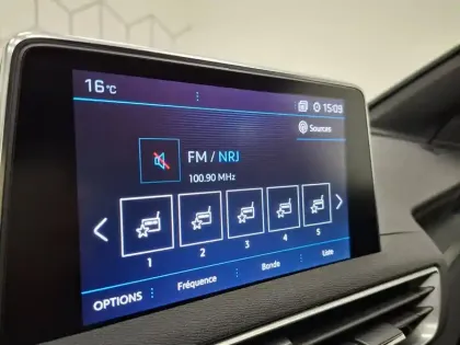 Photo 35 Peugeot 3008  BlueHDi 130ch S&S BVM6