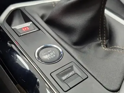 Photo 32 Peugeot 3008  BlueHDi 130ch S&S BVM6