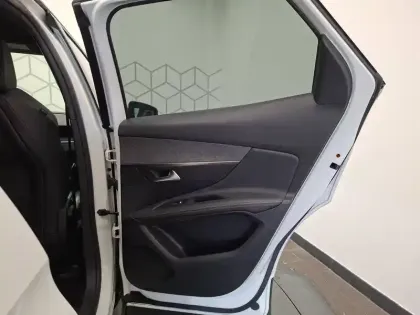 Photo 19 Peugeot 3008  BlueHDi 130ch S&S BVM6