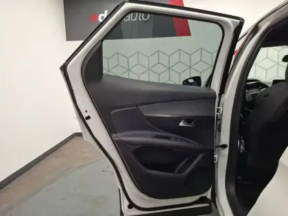 Photo 27 Peugeot 3008  BlueHDi 130ch S&S BVM6