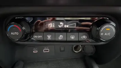 Photo 10 Nissan Juke  DIG-T 114