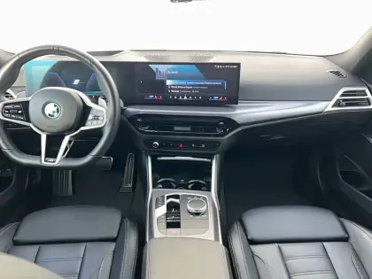 Photo 9 BMW Serie 3 330e xDrive 292 ch BVA8