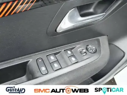 Photo 13 Peugeot 208  Electrique 50 kWh 136ch