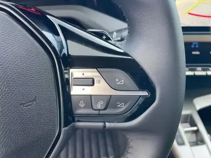 Photo 86 Peugeot 308  Hybrid 145 e-DCS6