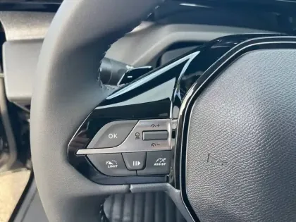 Photo 55 Peugeot 308  Hybrid 145 e-DCS6