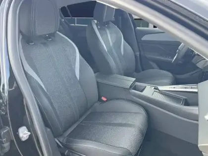 Photo 78 Peugeot 308  Hybrid 145 e-DCS6