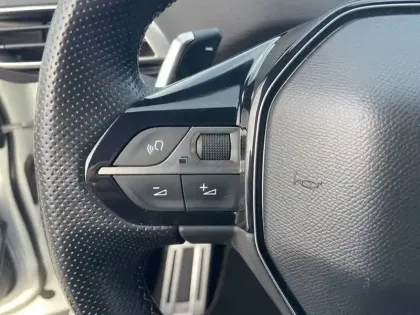 Photo 25 Peugeot 3008  Hybrid 225 e-EAT8