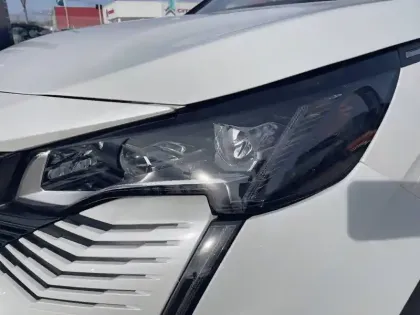 Photo 10 Peugeot 3008  Hybrid 225 e-EAT8